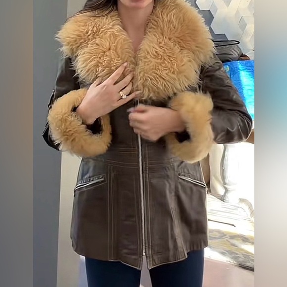 70s leather jacket with fur size medium - Picture 3 of 11